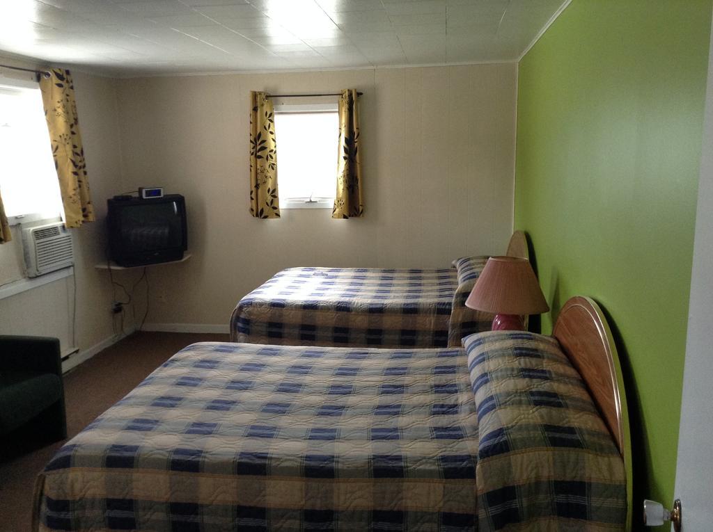 Penny'S Motel Thornbury Экстерьер фото