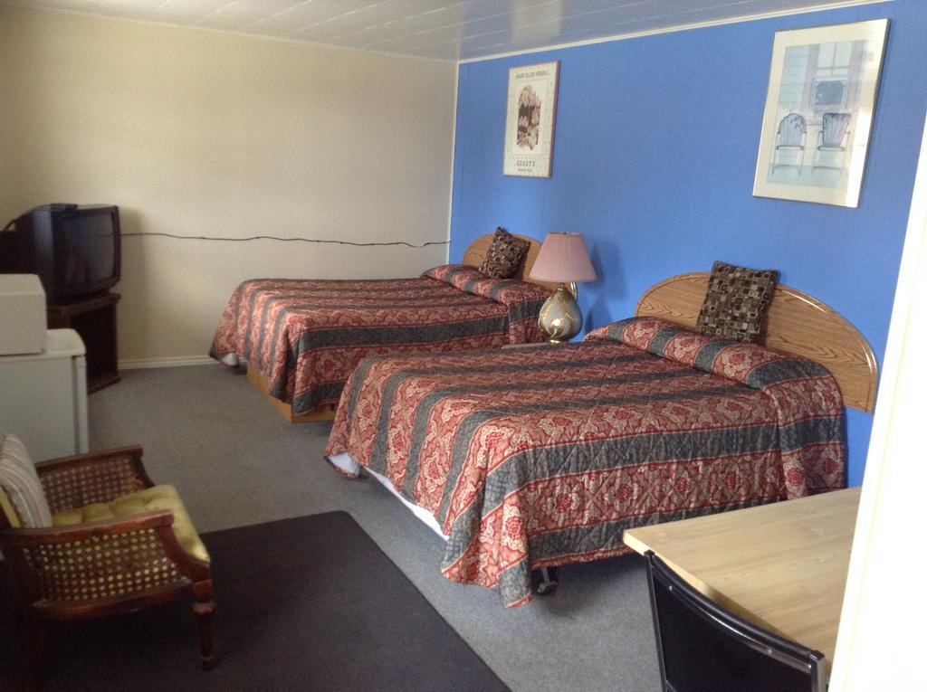 Penny'S Motel Thornbury Экстерьер фото
