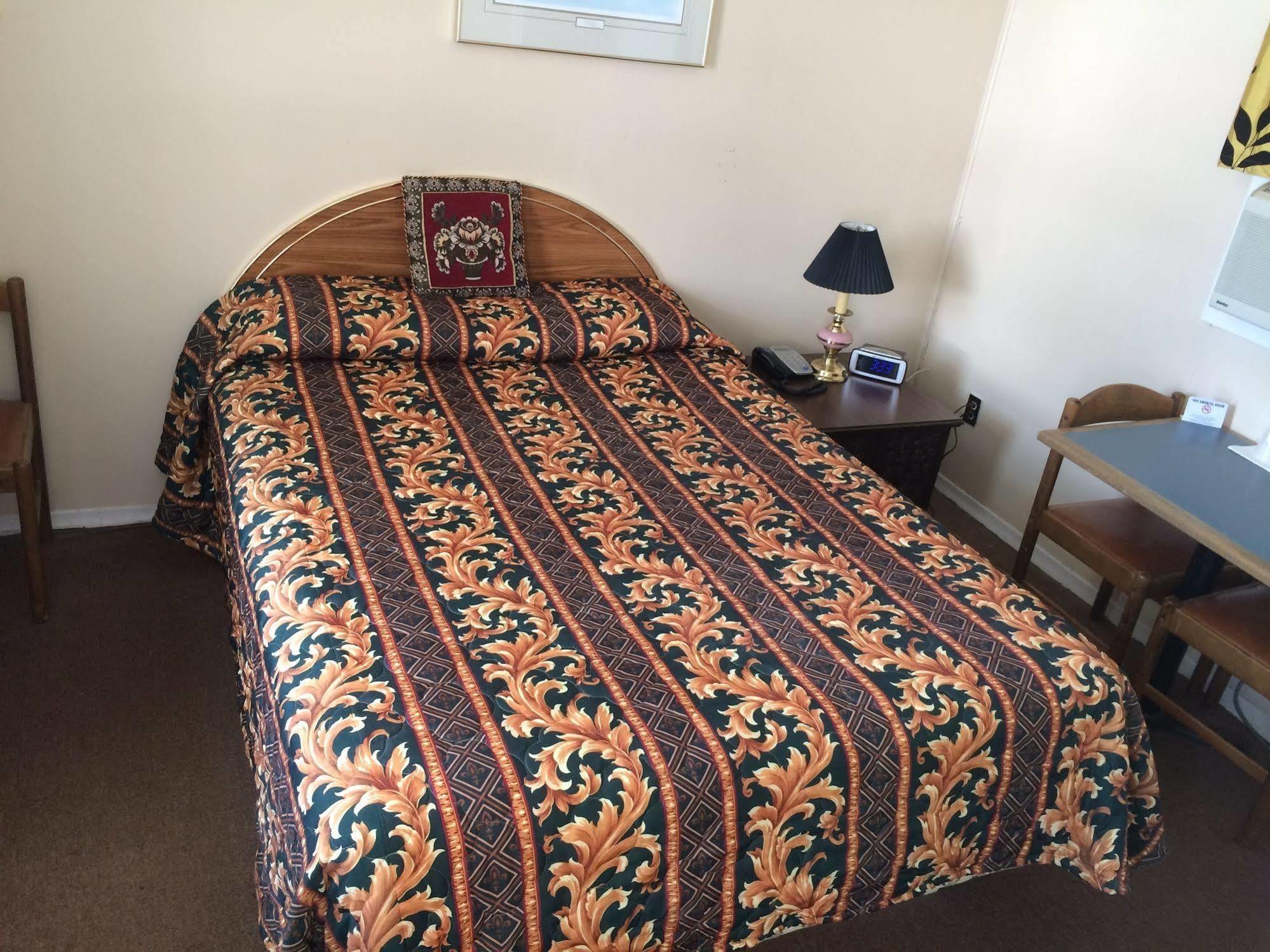 Penny'S Motel Thornbury Экстерьер фото